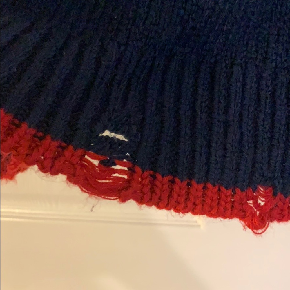 Sweater - Picture 3 of 5